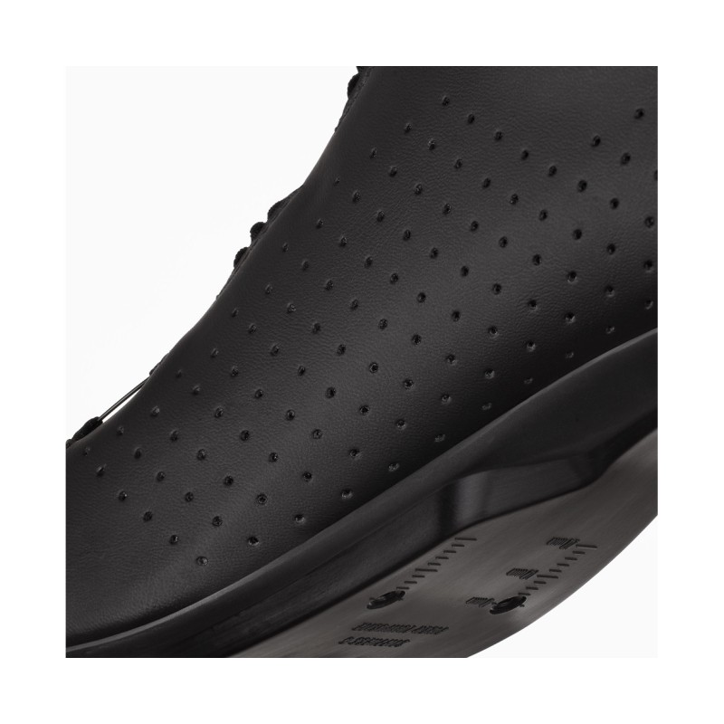 Buty szosowe FIZIK Ventro Omna czarne/czarne - 42 Buty szosowe FIZIK Ventro Omna czarne/czarne - 42