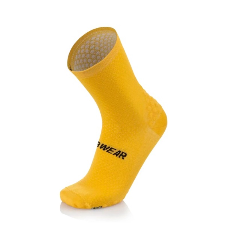 MB WEAR Skarpety : Comfort socks Yellow MB WEAR Skarpety : Comfort socks Yellow