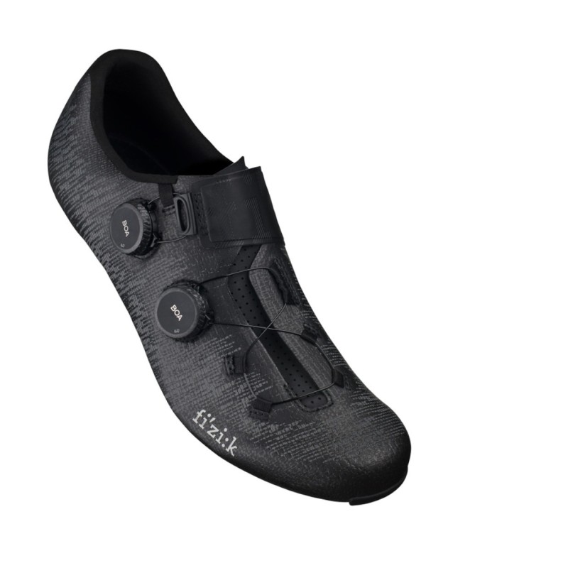 Buty szosowe FIZIK Vento Infinito Knit Carbon 2 wide czarne/czarne 42 Buty szosowe FIZIK Vento Infinito Knit Carbon 2 wide czarne/czarne 42
