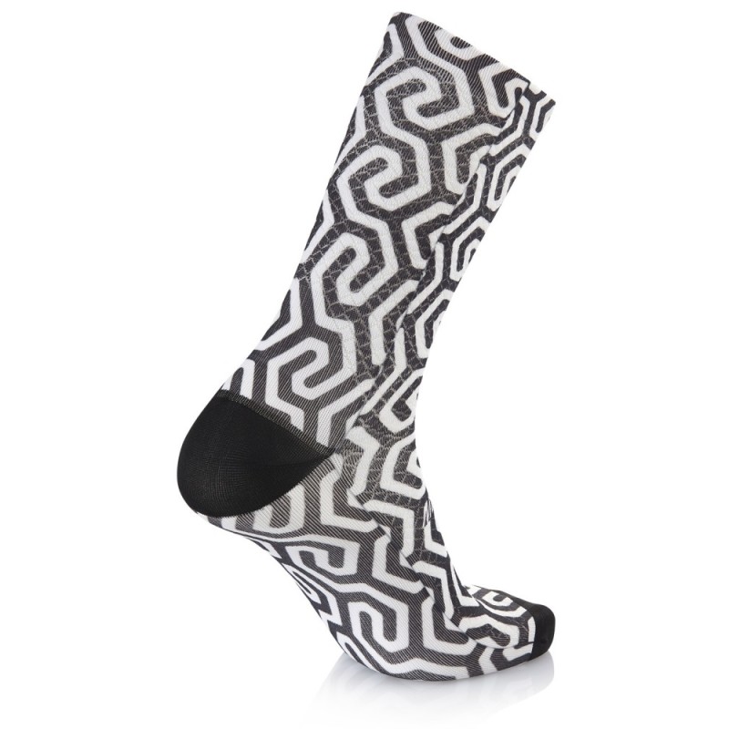 MB WEAR Skarpety : Socks Fun Evo Black and White S/M MB WEAR Skarpety : Socks Fun Evo Black and White S/M