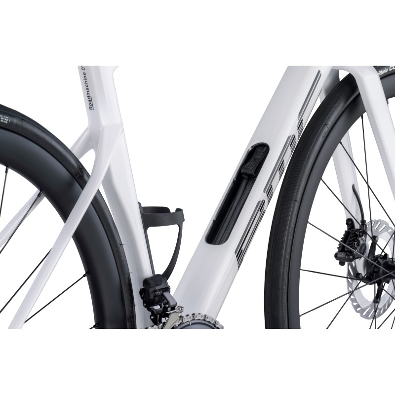 BMC ROADMACHINE 01 FOUR BMC ROADMACHINE 01 FOUR