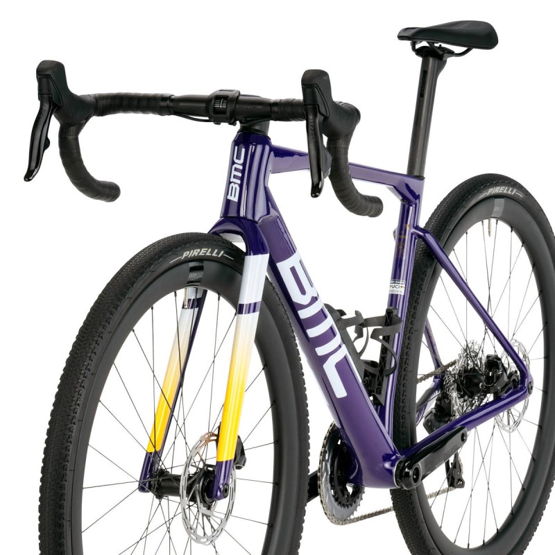 BMC KAIUS 01 THREE BMC KAIUS 01 THREE
