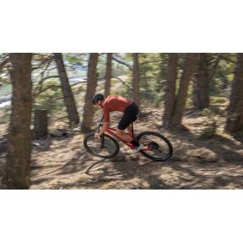 Dętka czy Tubeless – Co lepiej sprawdzi się w Twoim rowerze?