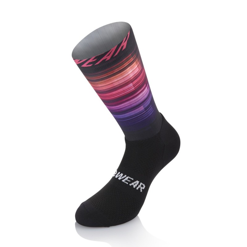 MB WEAR Skarpety : Socks Aero fast Red L/XL MB WEAR Skarpety : Socks Aero fast Red L/XL